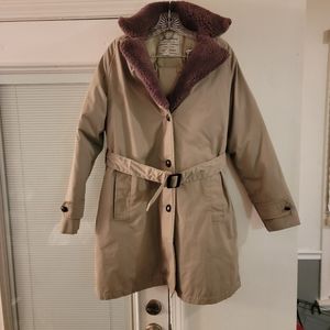 LL Bean Jacket Women's Sz 12 Tan Goose Down Faux Fur Collar Vintage 80s